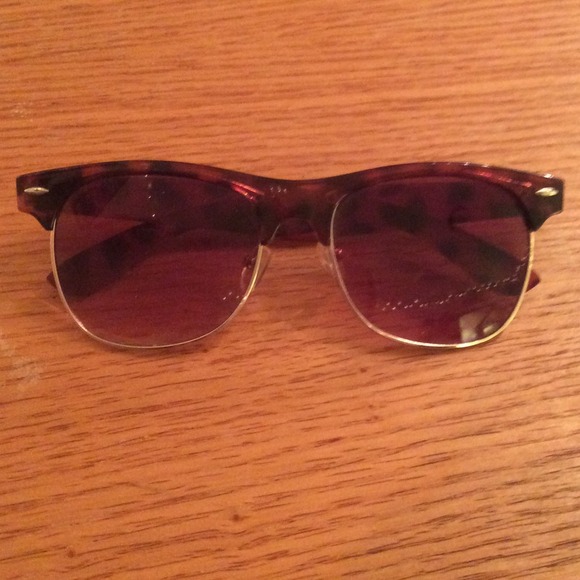 🔆PERFECT wayfarer Ray Ban inspired sunglasses🔆