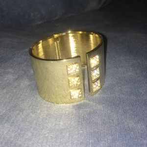 Victoria Secret Bracelet💛