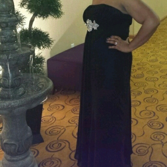 Long black formal dress