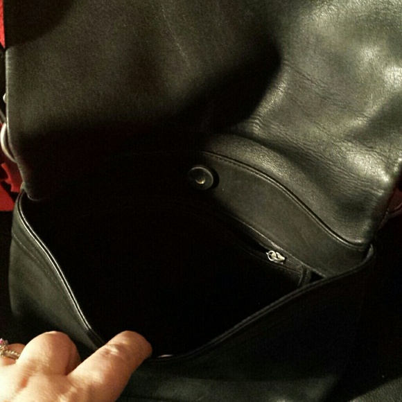 Authentic Coach - Picture 2 of 2