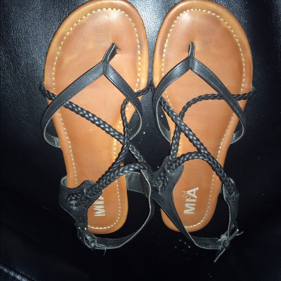 Mia sandals size 7 1/2
