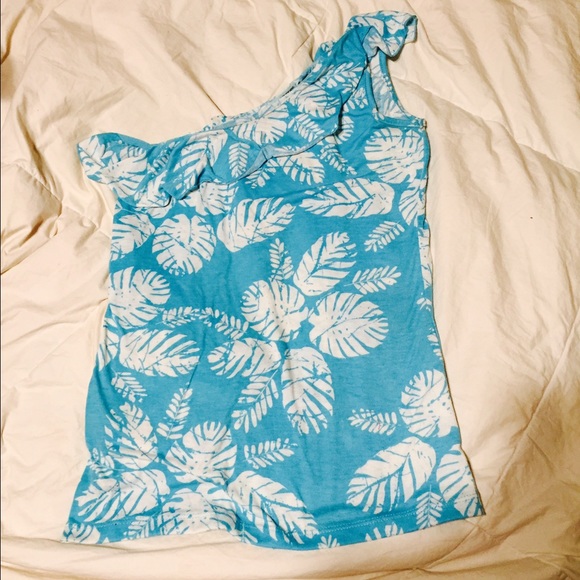One strap tank