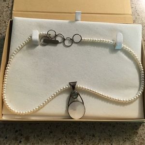 *RARE* Authentic Real Pearl Set by Anna Bloom