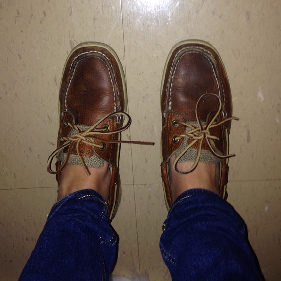 Sperry boat shoes