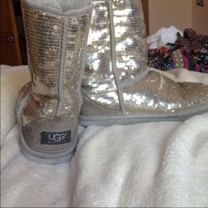 Silver sparkly uggs
