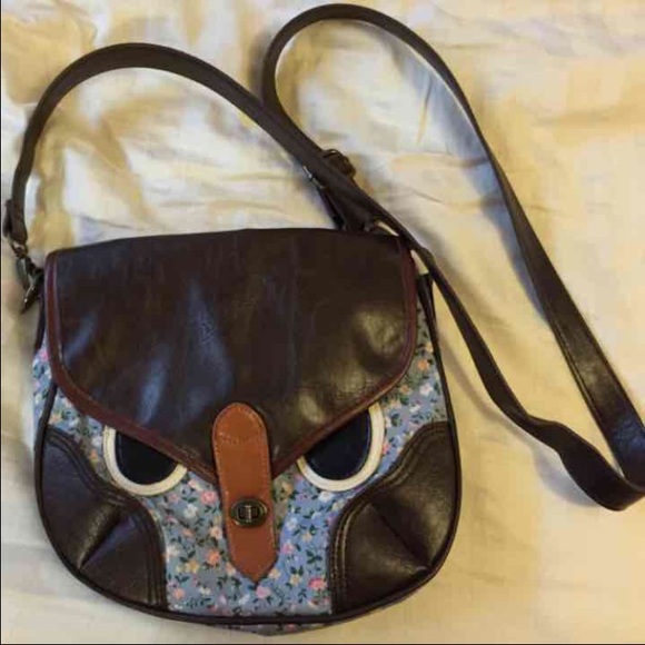 Owl cross body
