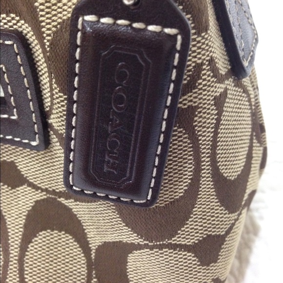 Coach Handbag-Great condition!! - Picture 3 of 3