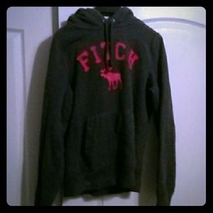 Men's pullover hoodie