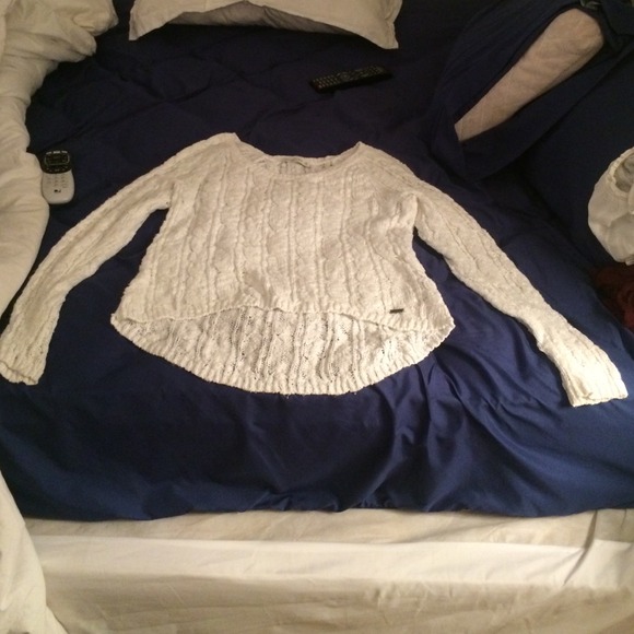 White Abercrombie sweater