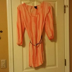 ✳TRADE✳ Coral and white tunic/dress