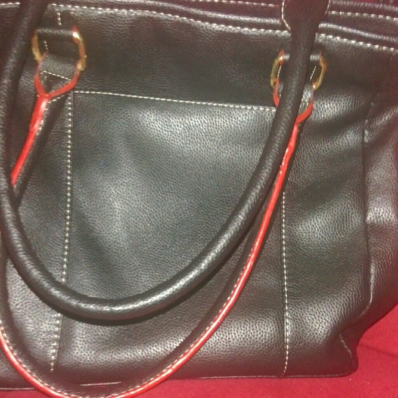 Nice black bag - Picture 3 of 4