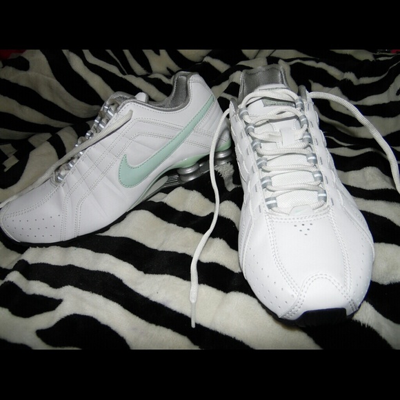 nike shoes brand new