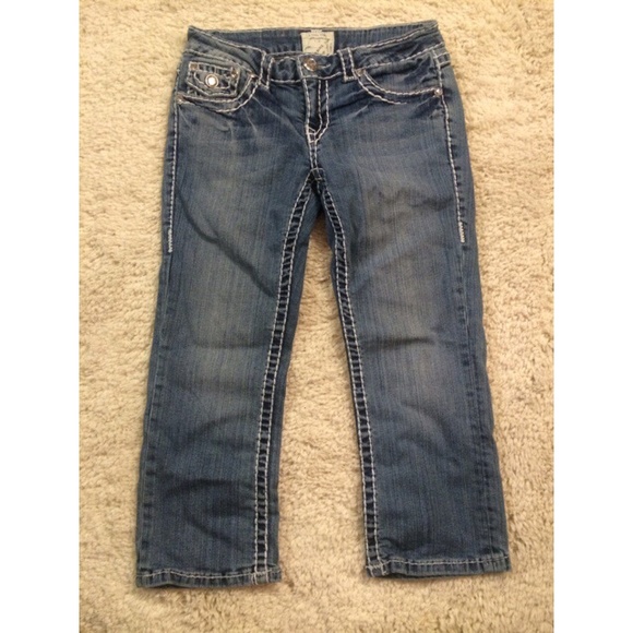 capris - Picture 2 of 2