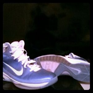 Men's Nike basketball shoes