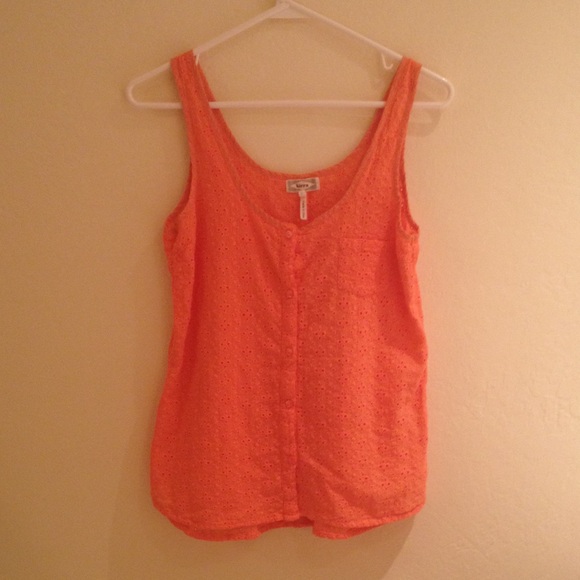 Tank top - Picture 1 of 2
