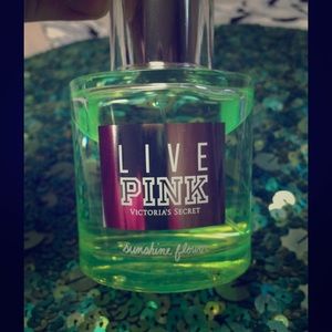 LIVE PINK PERFUME