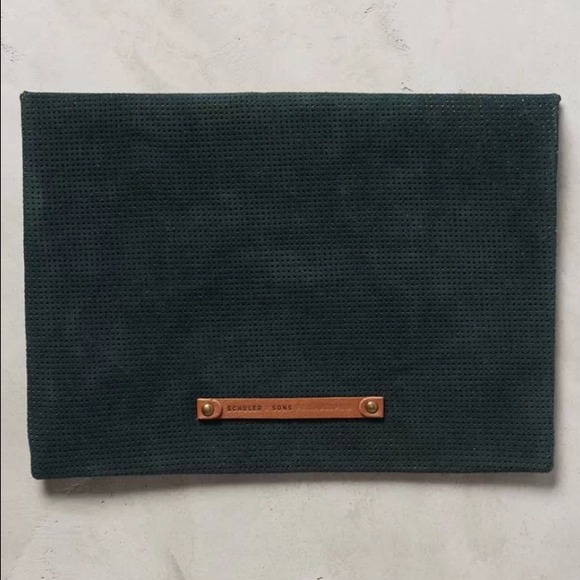 NWT Anthropologie leather suede green clutch $78 - Picture 2 of 3
