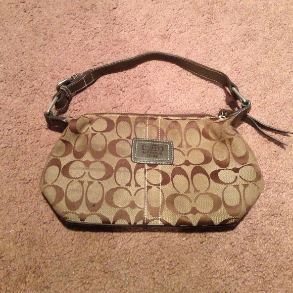Brown coach hand bag