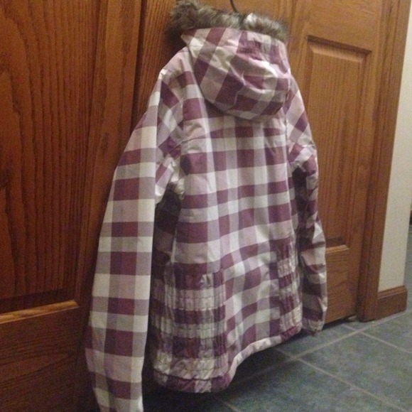 BURTON NWT snowboarding jacket - Picture 3 of 4