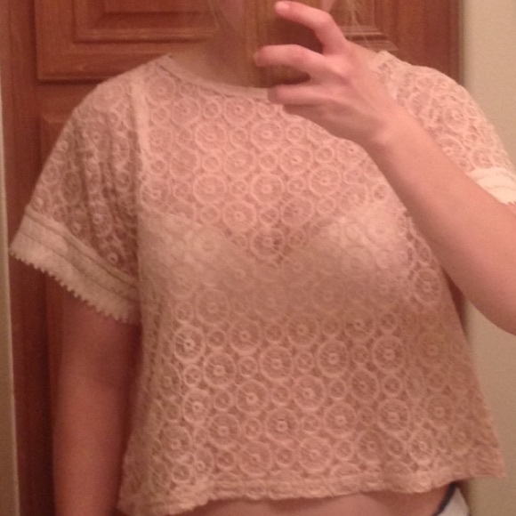 Peach lace oversized shirt - Picture 2 of 2
