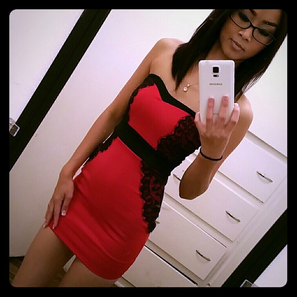 Sexy red/ black lace short dress
