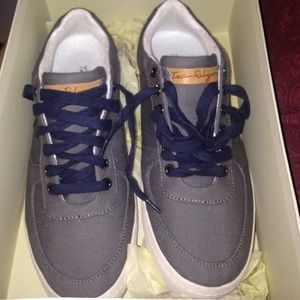 True religion sneakers