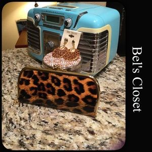 Cheetah patent print wallet