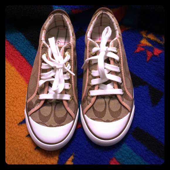 Beautiful coach shoes 2 pairs