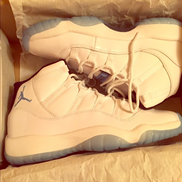 Jordan retro 11 legend blue