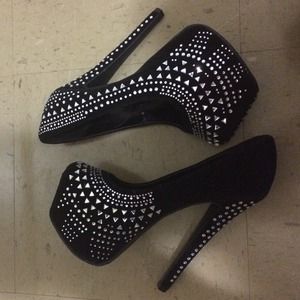 Black platform heels