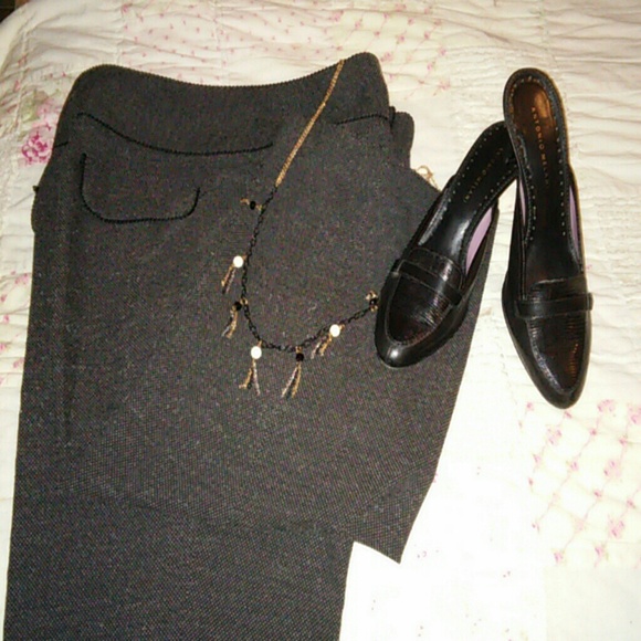 Dress capris
