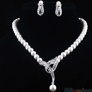 18" Pearl Crystal Choker Jewelry Set