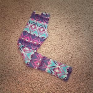 Tribal printed leggings