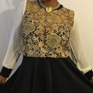 Colg lace long sleeve