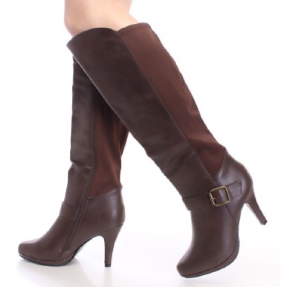 Shoes - Brown knee high boots
