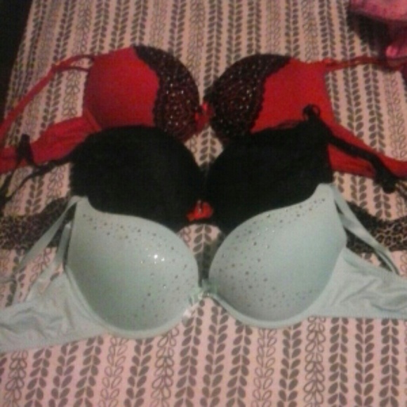 Bra bundle! - Picture 1 of 4