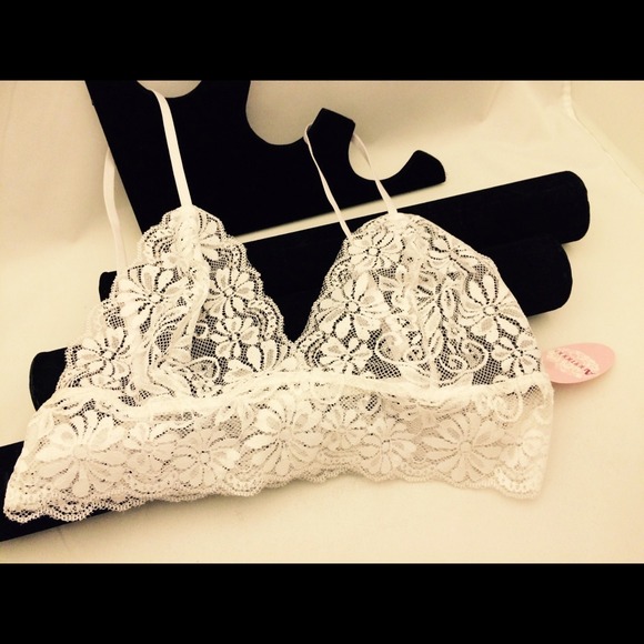 Lace bra top
