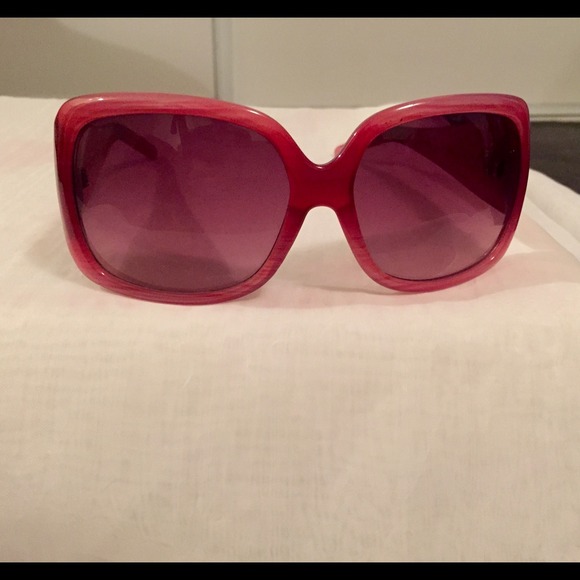 Sunglasses Steve Madden