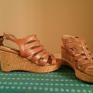 Adrienne Vittadini Shoes