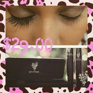 Younique Moodstruck 3Dfiberlash mascara