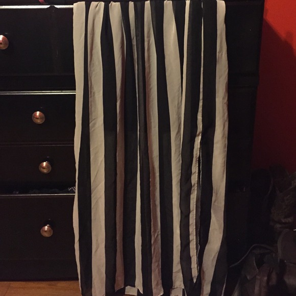 Striped skirt
