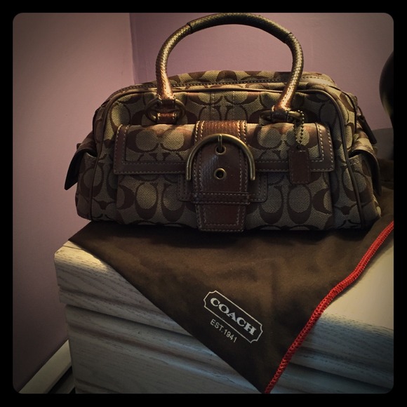 Coach pocketbook