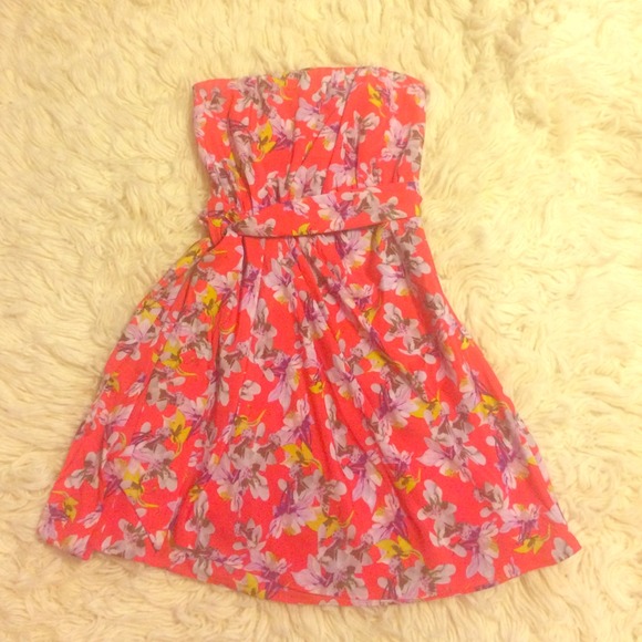Express Dresses & Skirts - Perfect summer dress!