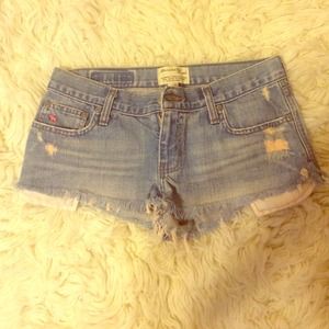 Abercrombie shorts!