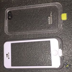 Life proof nuud iPhone 5 case!