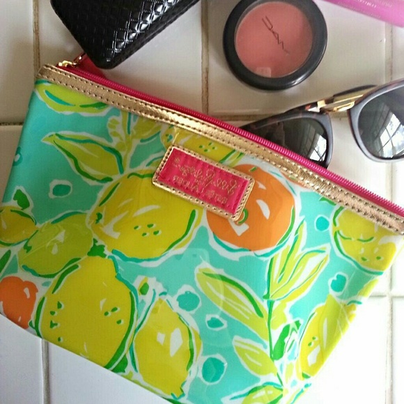 Lilly Pulitzer for Estee Lauder cosmetic bag