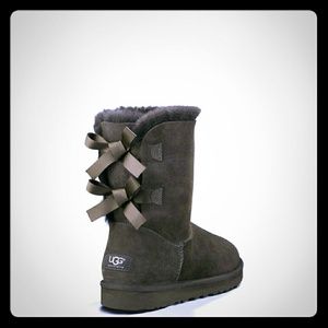 Iso bailey bow brown uggs