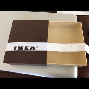 Authentic Louis Vuitton small box 👜