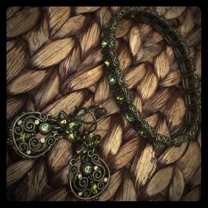Shades of green earrings and bracelet set