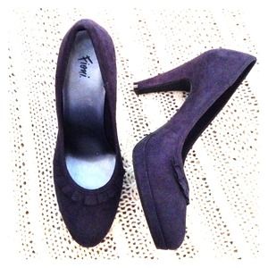 Fioni Blue Suede 4" heels
